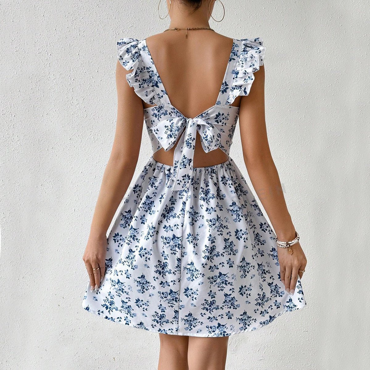 Women’s Fashion Casual Holiday Beach Dresses. LE Fragrance
