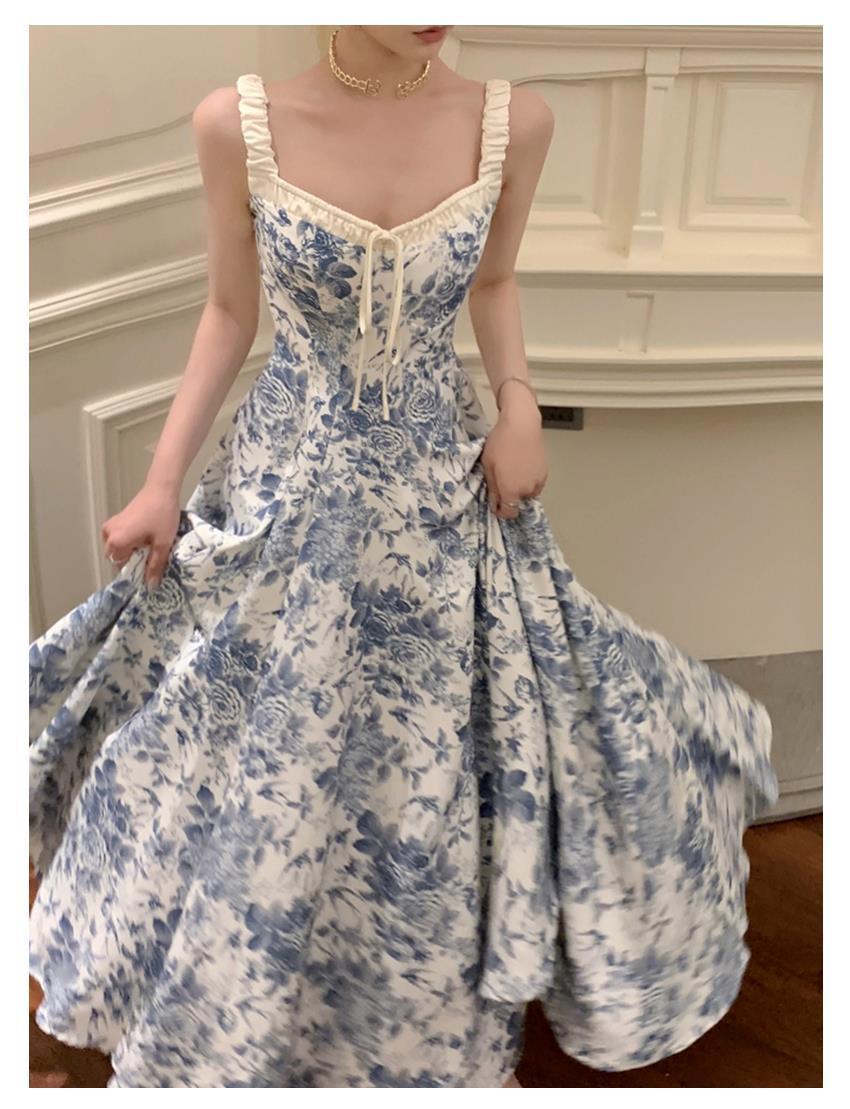 Women’s Retro Floral Strap Dress Vintage Style, Sleeveless Summer Fashion LE Fragrance