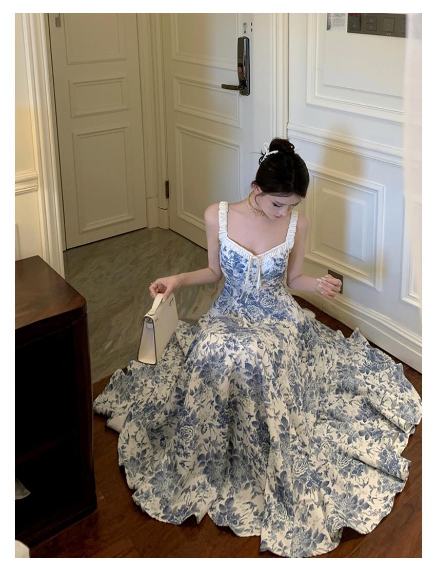 Women’s Retro Floral Strap Dress Vintage Style, Sleeveless Summer Fashion LE Fragrance