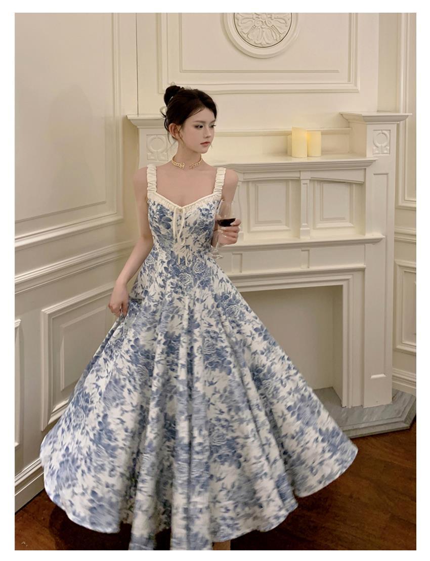 Women’s Retro Floral Strap Dress Vintage Style, Sleeveless Summer Fashion LE Fragrance