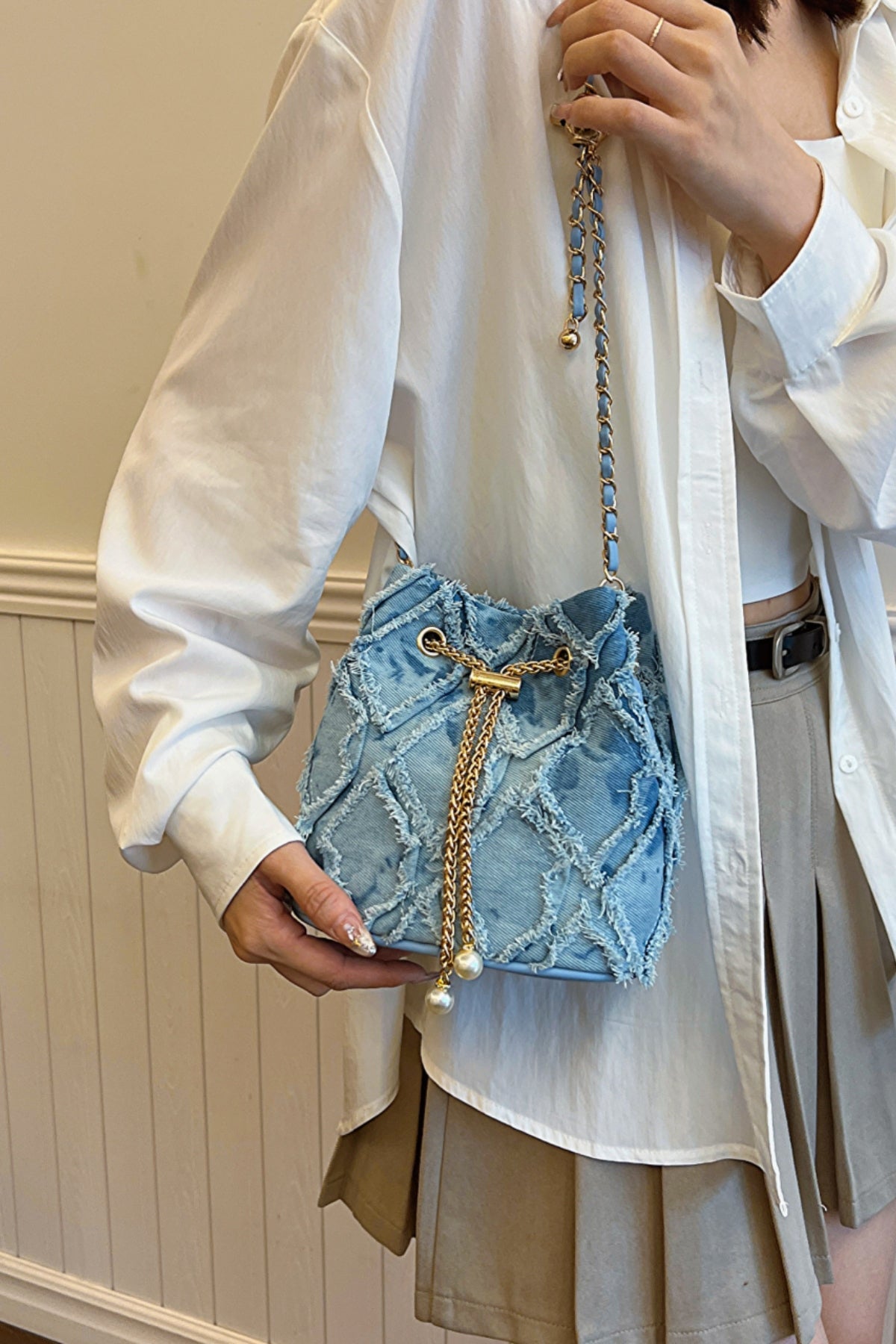 Trendsi Bags Casual Denim Bucket Bag with Raw Edge Finish  Trendy Women’s Shoulder Bag